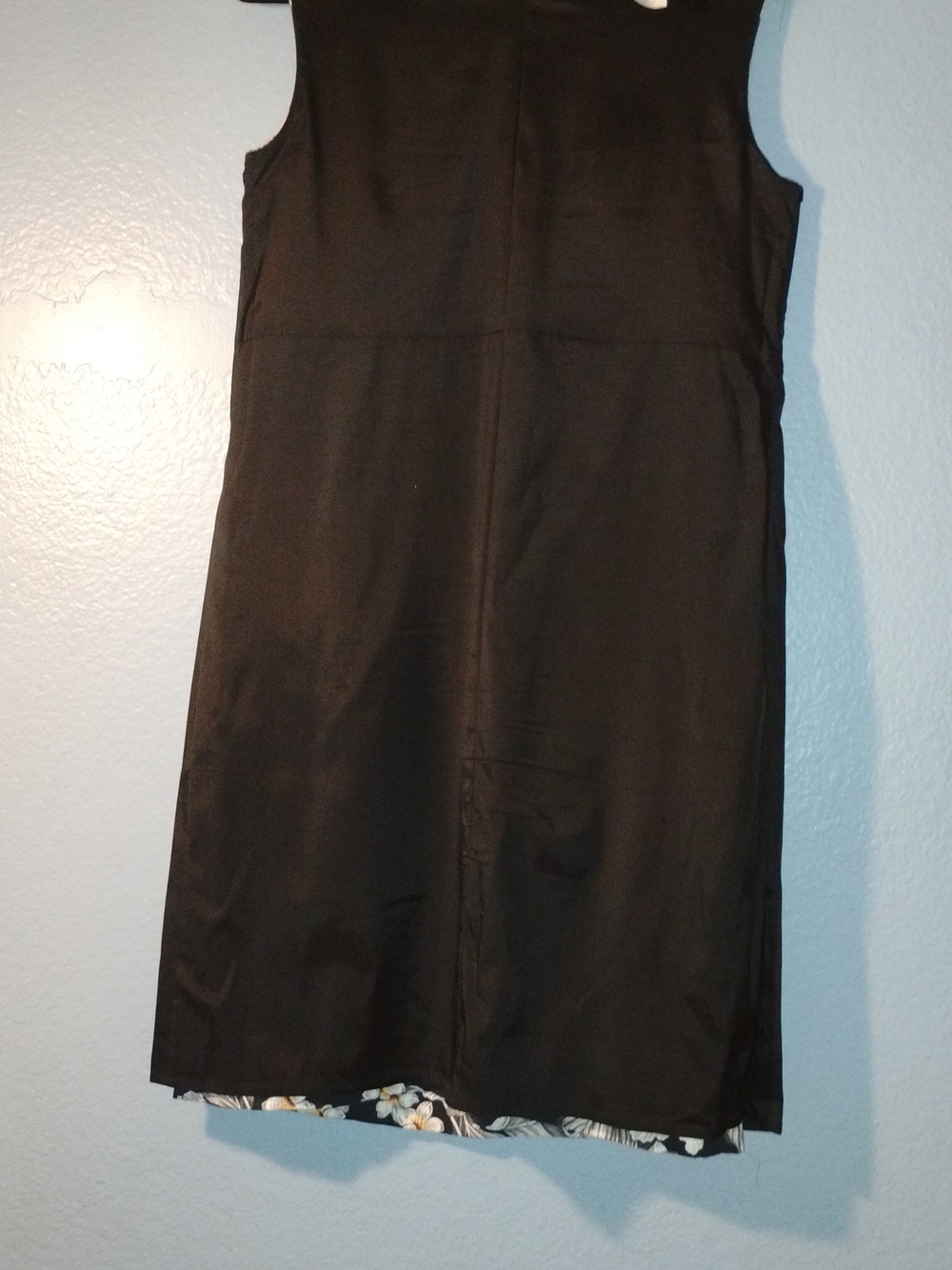 MaxMara Black Floral Sleeveless Midi Dress with White & Yellow Bloom - Picture 4 of 6